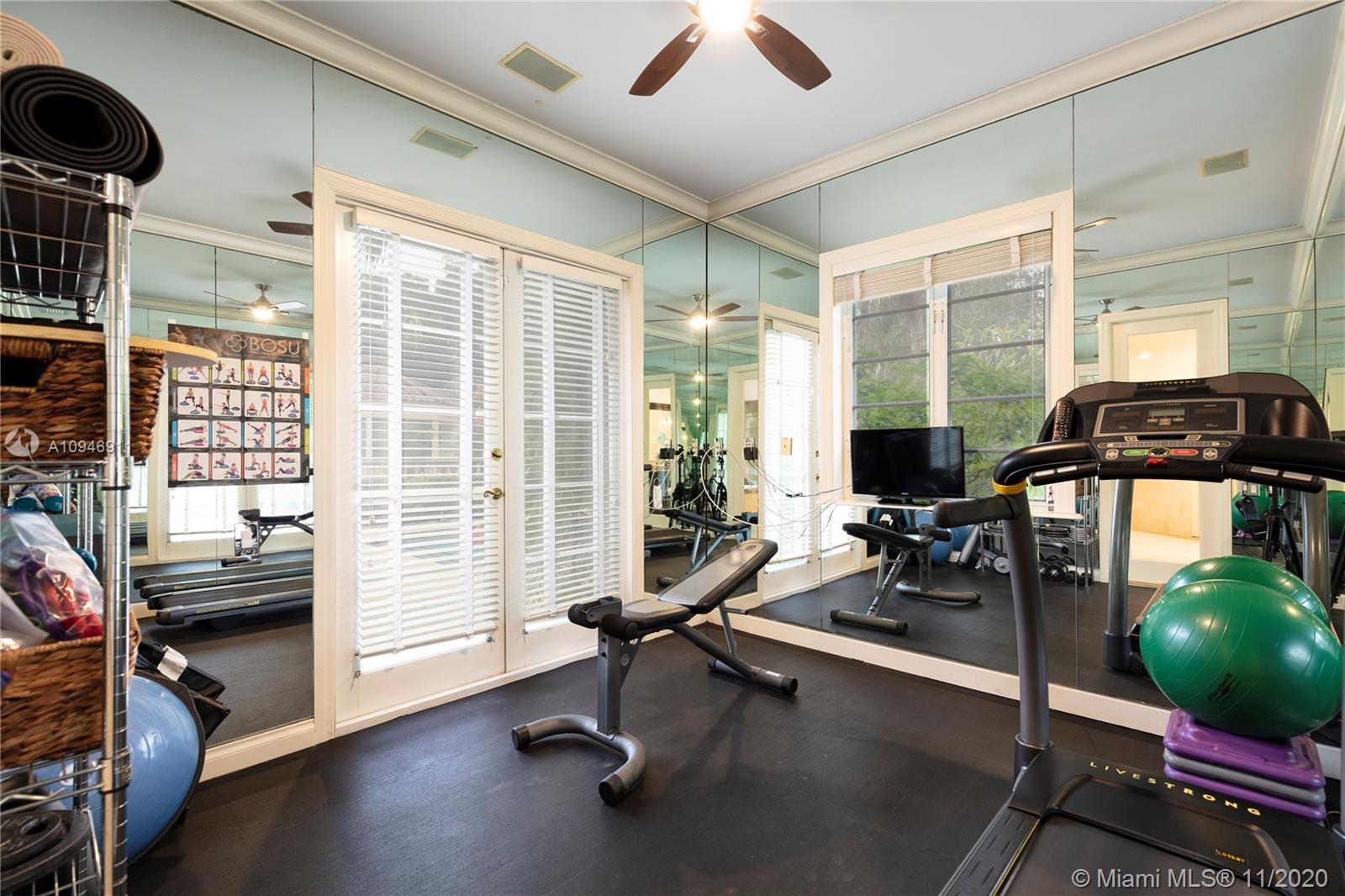 HELMS COUNTRY ESTATES RE- - Residential