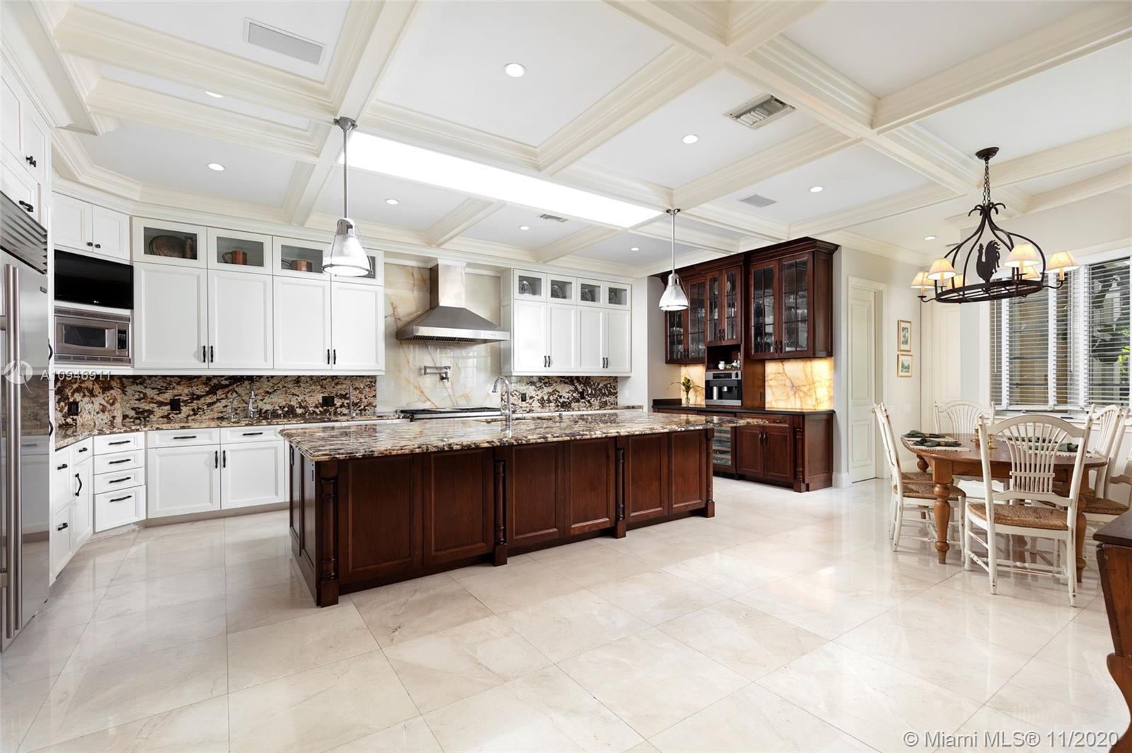 HELMS COUNTRY ESTATES RE- - Residential