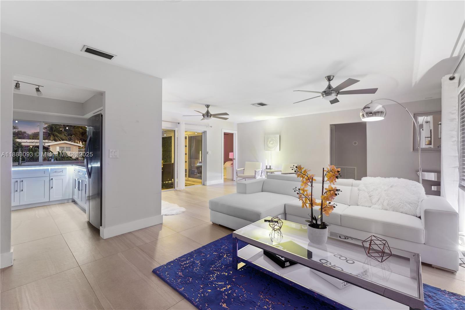 CORAL RIDGE ISLES - Residential Lease