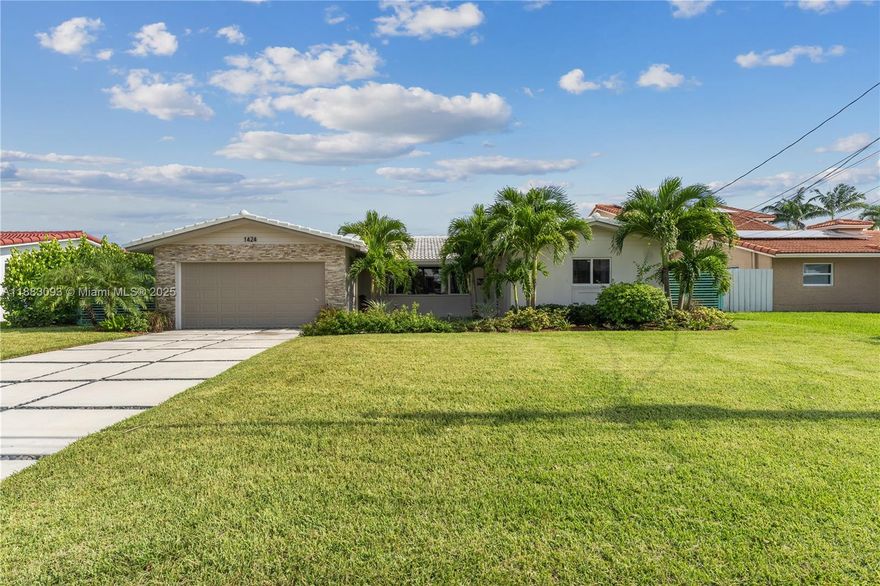 Immaculate single-story waterfront residence offering 3 bedrooms and 2 full baths. Fully remodeled with permitted high-end upgrades. Outdoor oasis includes a resort-style pool, full-length dock with electric, new seawall, and generous patio space. Two-car attached garage. 

Easy access to upscale shopping, fine dining, cafés, and entertainment options. The Galleria at Fort Lauderdale is nearby, along with a wide variety of retail and culinary choices. 

Property available for short-term and long-term rental.