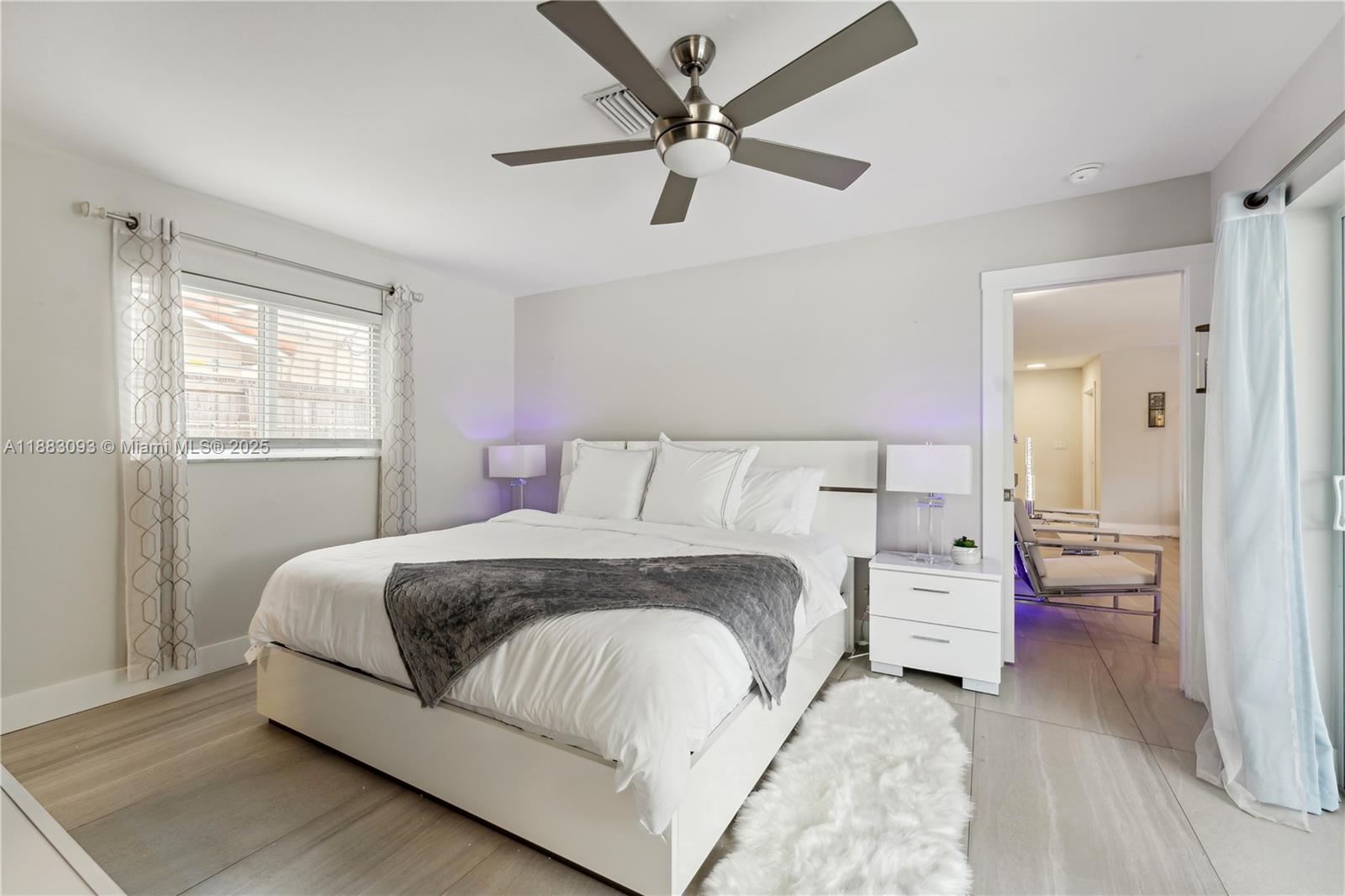 CORAL RIDGE ISLES - Residential Lease