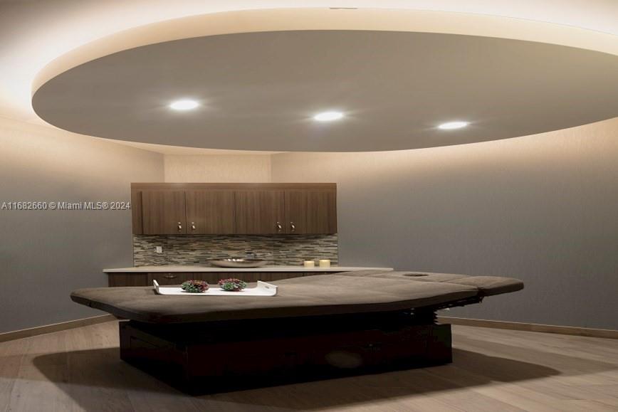 ATLANTIC I AT THE POINT C - Residential