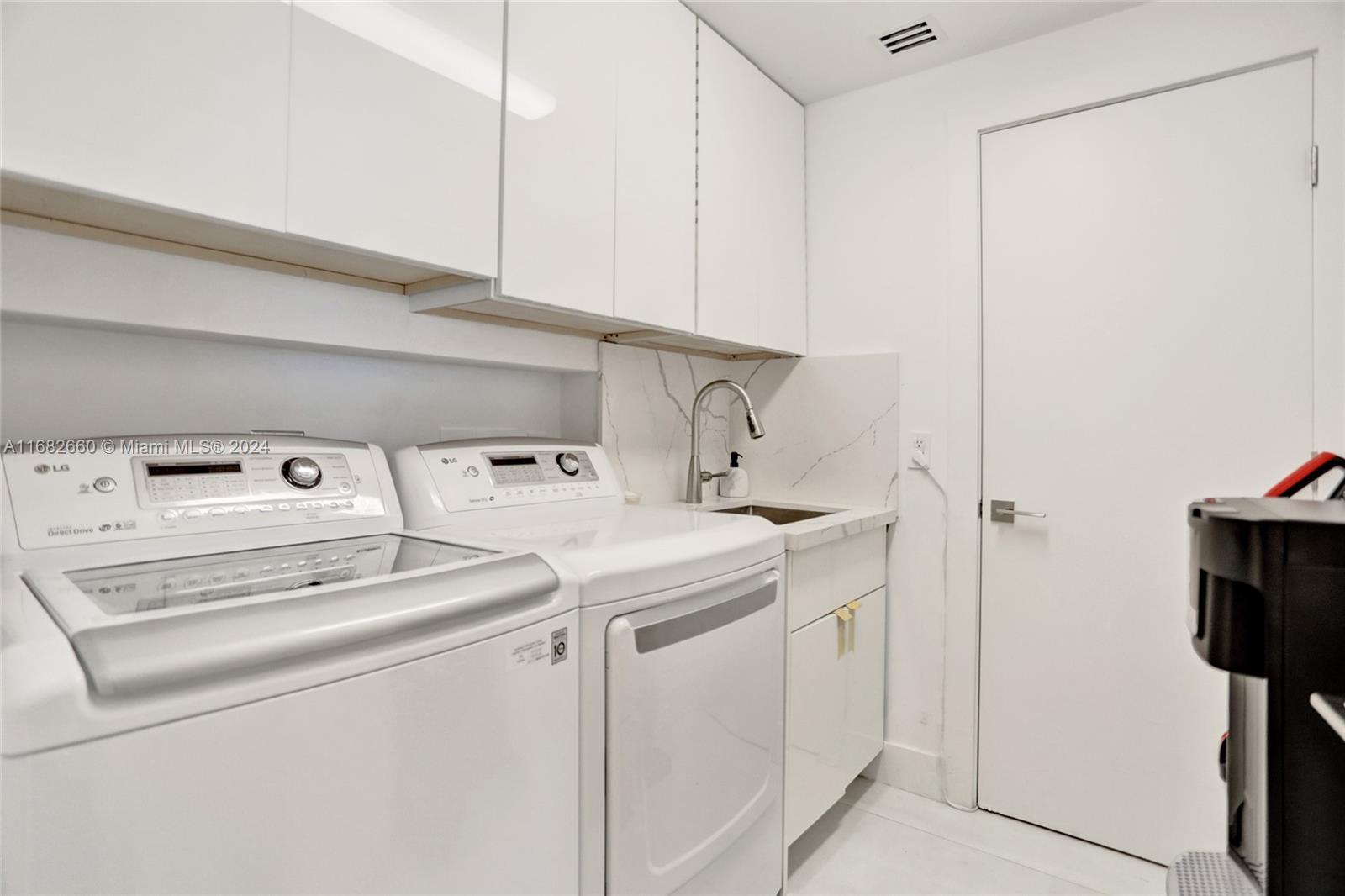 ATLANTIC I AT THE POINT C - Residential