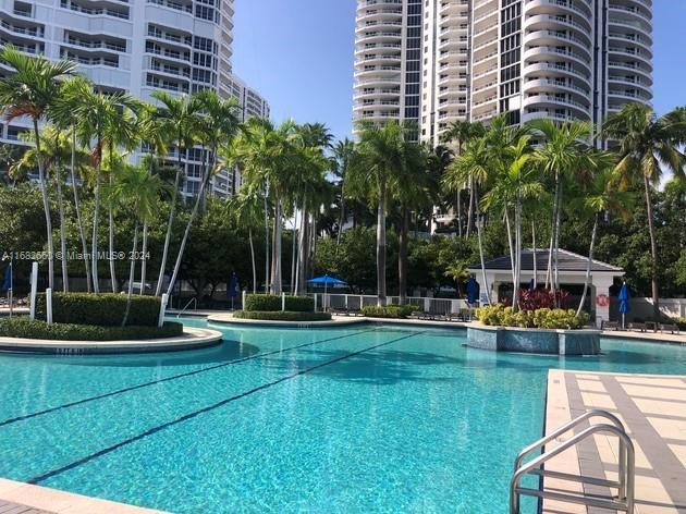 ATLANTIC I AT THE POINT C - Residential