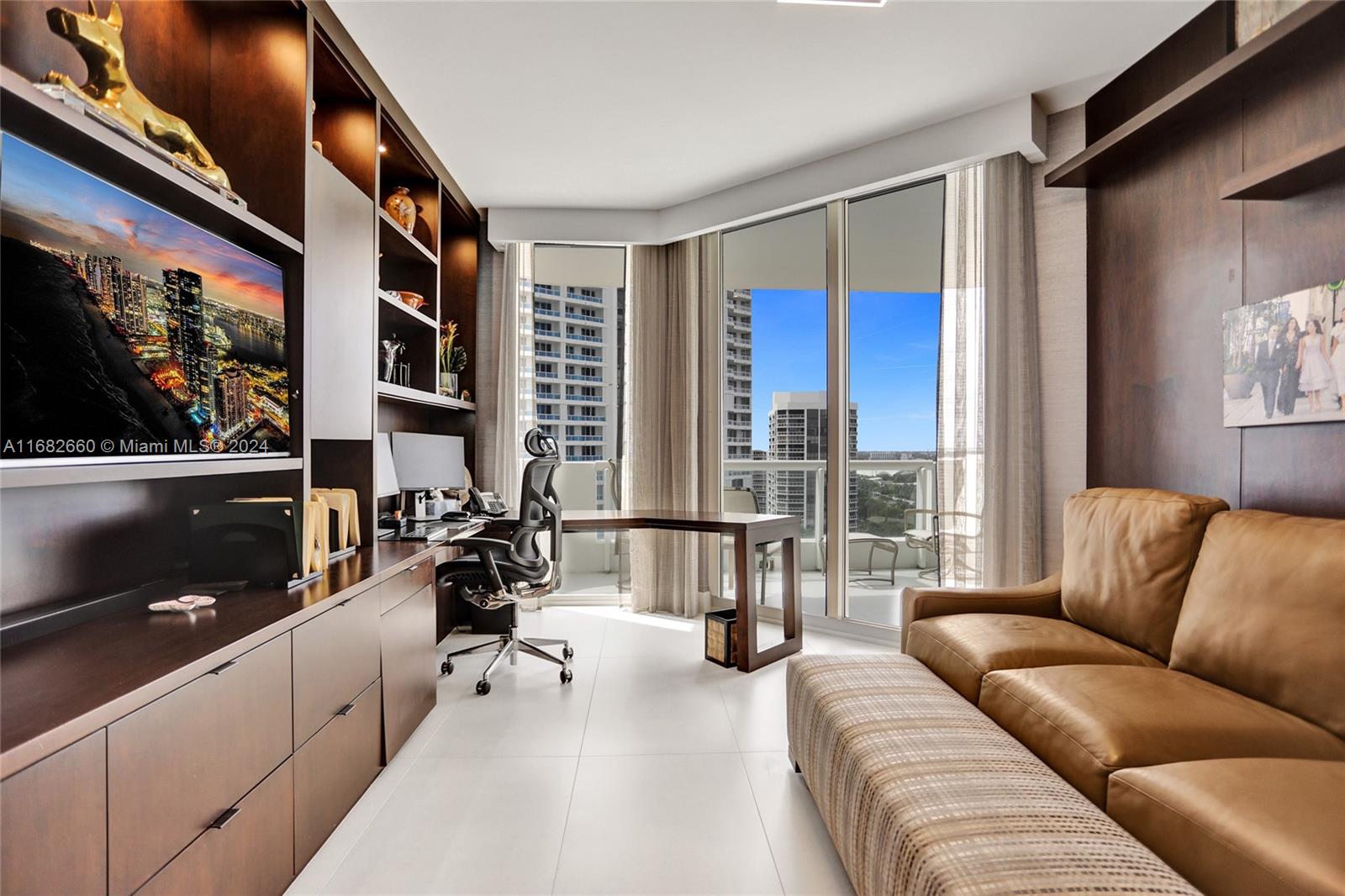 ATLANTIC I AT THE POINT C - Residential