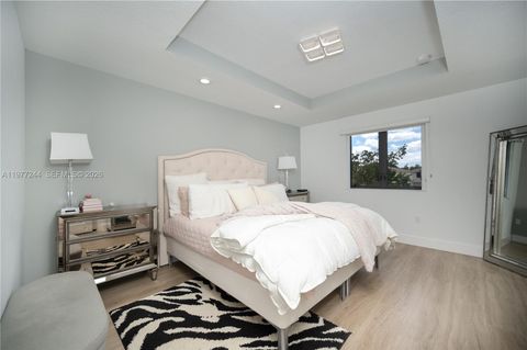 Tiny photo for 340 NE 194th Ln, Miami, FL 33179 (MLS # A11977244)