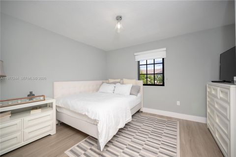 Tiny photo for 340 NE 194th Ln, Miami, FL 33179 (MLS # A11977244)