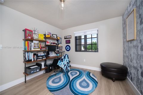 Tiny photo for 340 NE 194th Ln, Miami, FL 33179 (MLS # A11977244)