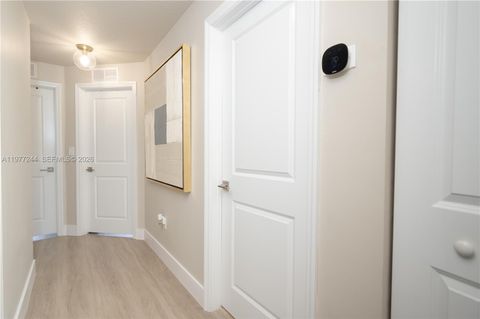 Tiny photo for 340 NE 194th Ln, Miami, FL 33179 (MLS # A11977244)