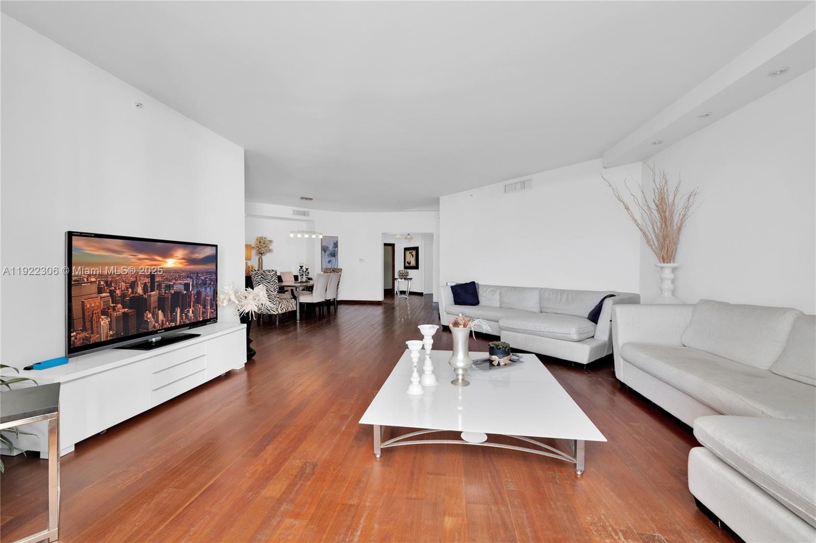 ATLANTIC III AT THE POINT - Residential