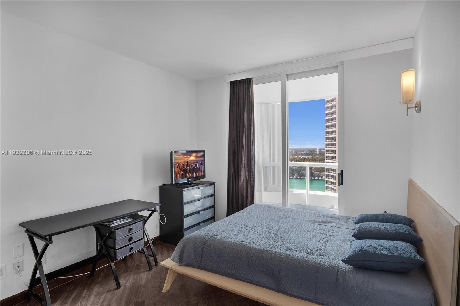 ATLANTIC III AT THE POINT - Residential