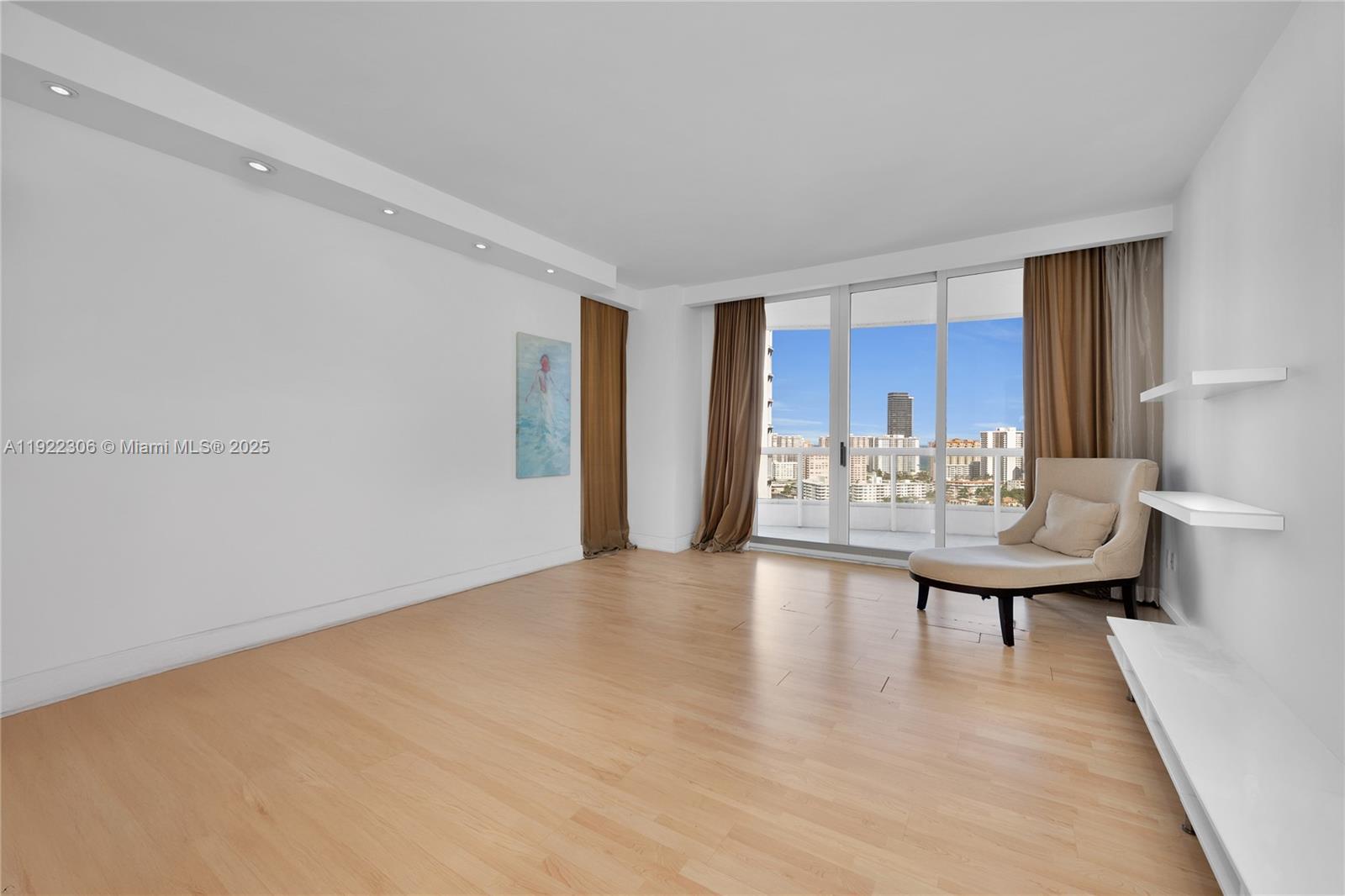 ATLANTIC III AT THE POINT - Residential