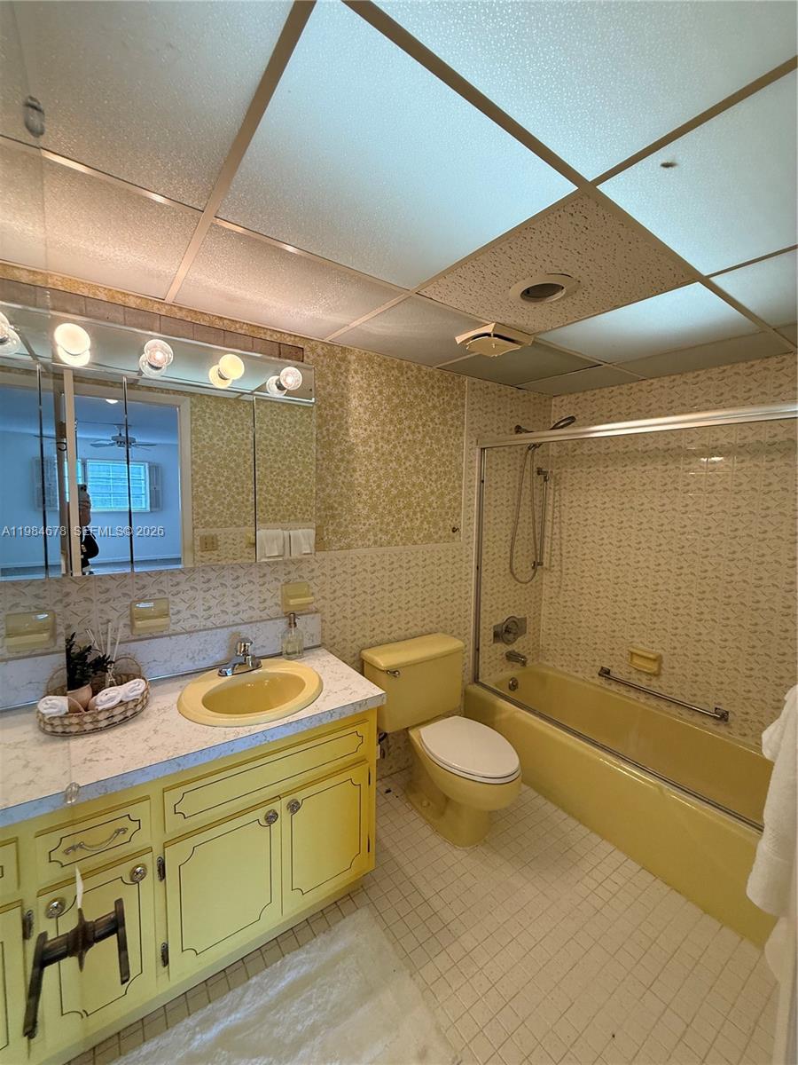 WATERWAY ISLES CONDO - Residential