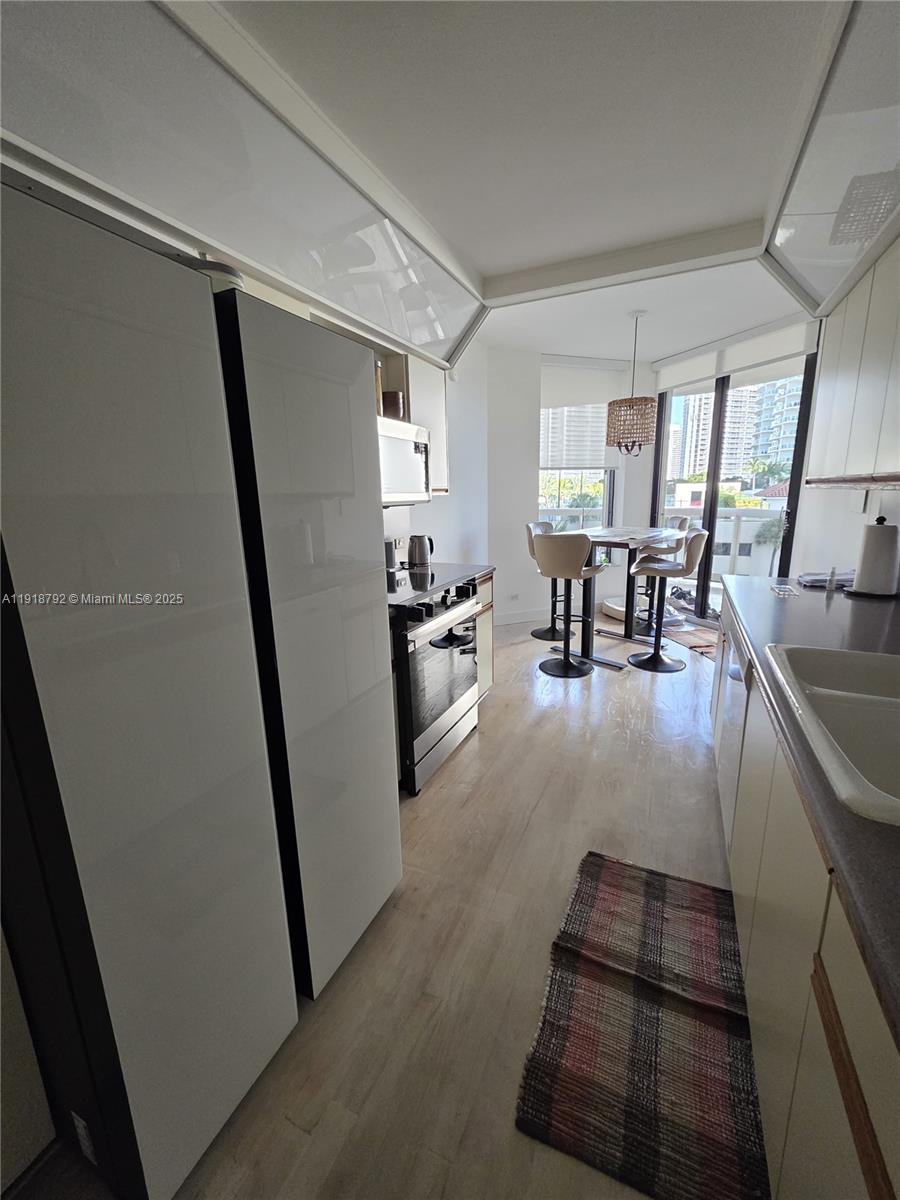 TERRACES NORTH TURNBERRY - Residential