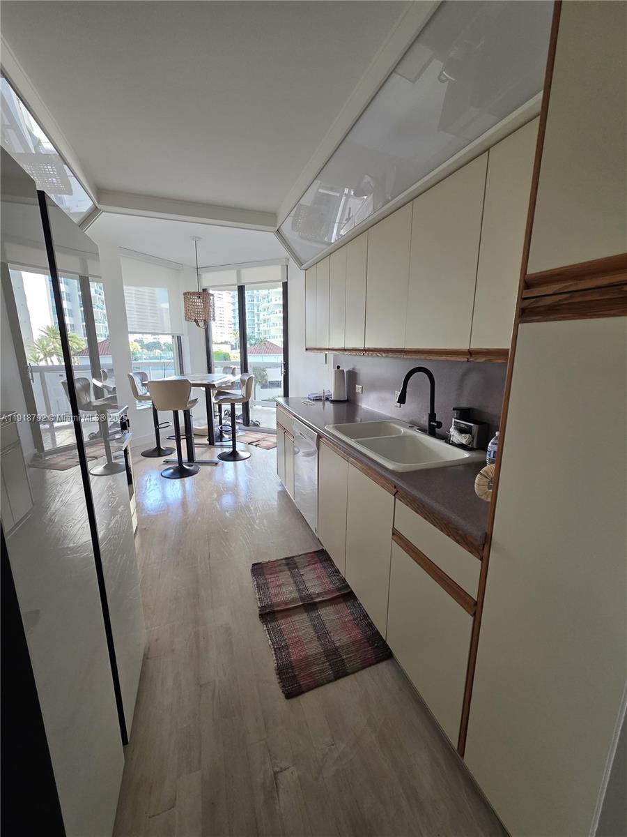 TERRACES NORTH TURNBERRY - Residential