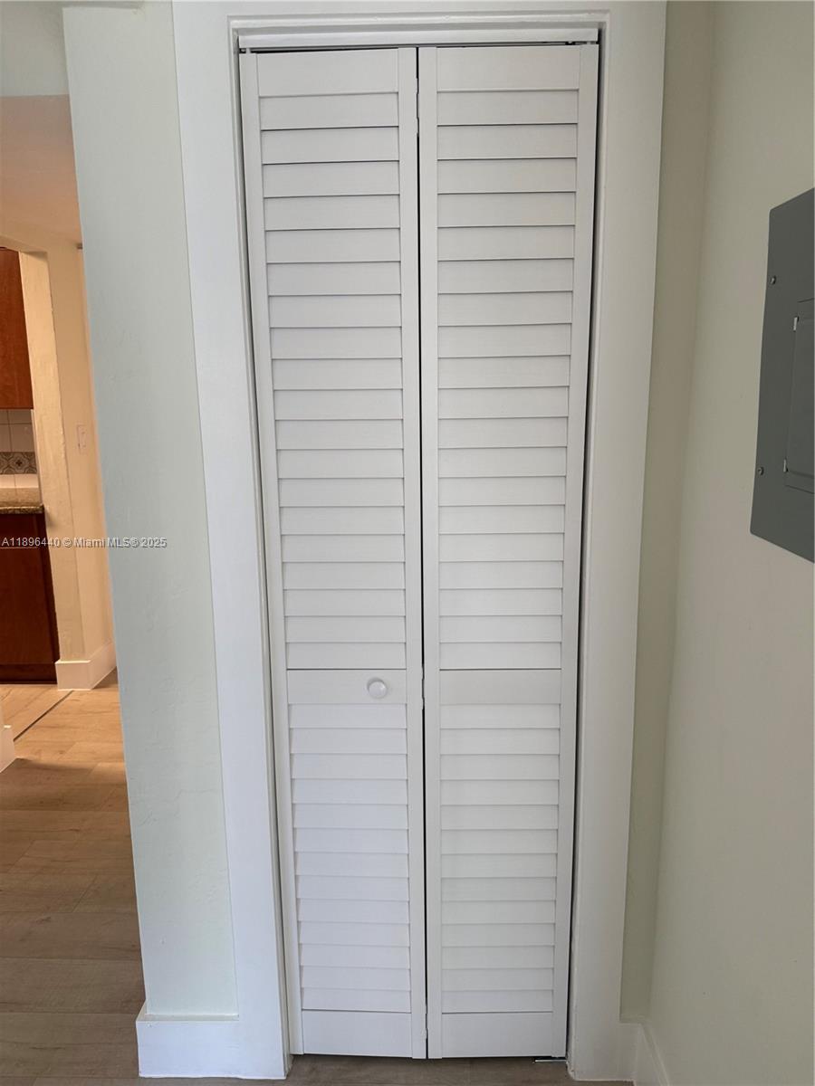 SILVER PALMS AT DADELAND - Residential