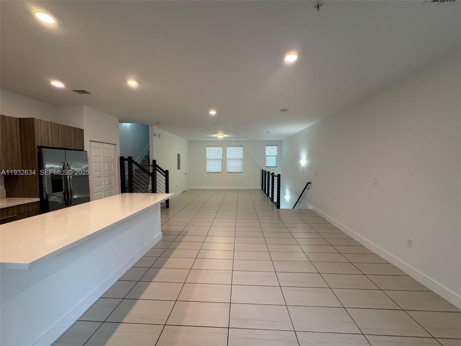 HIGHLAND AT PARK CENTRAL - Residential