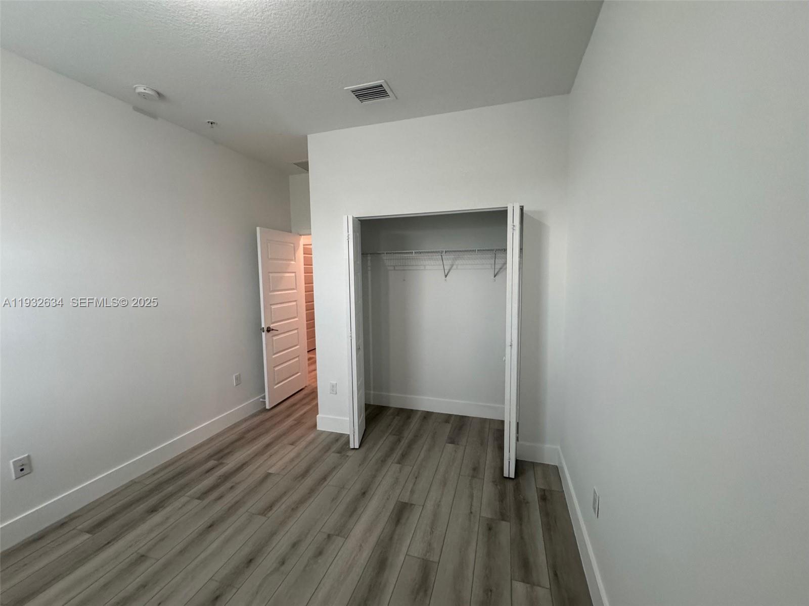 HIGHLAND AT PARK CENTRAL - Residential