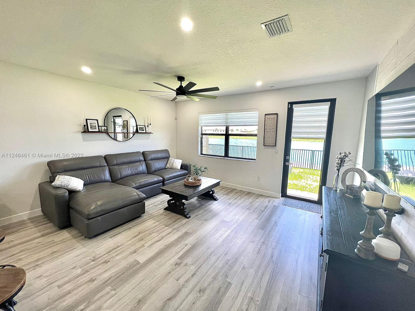 KINGMAN COMMONS - Residential