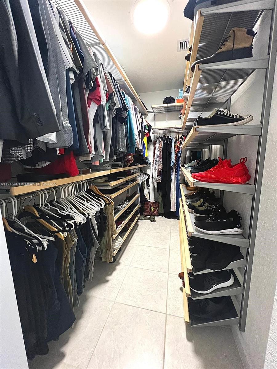 KINGMAN COMMONS - Residential