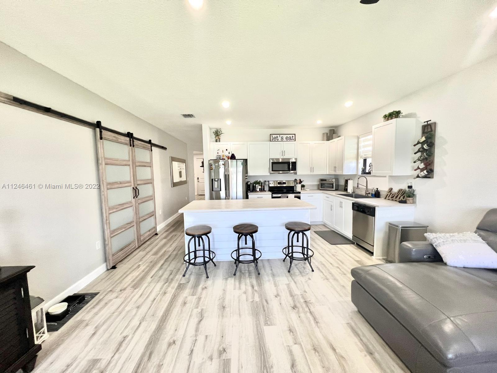 KINGMAN COMMONS - Residential