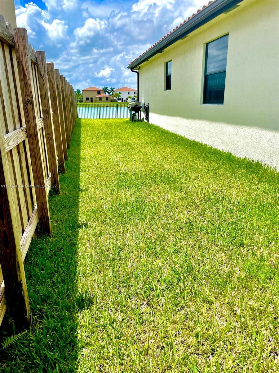 KINGMAN COMMONS - Residential