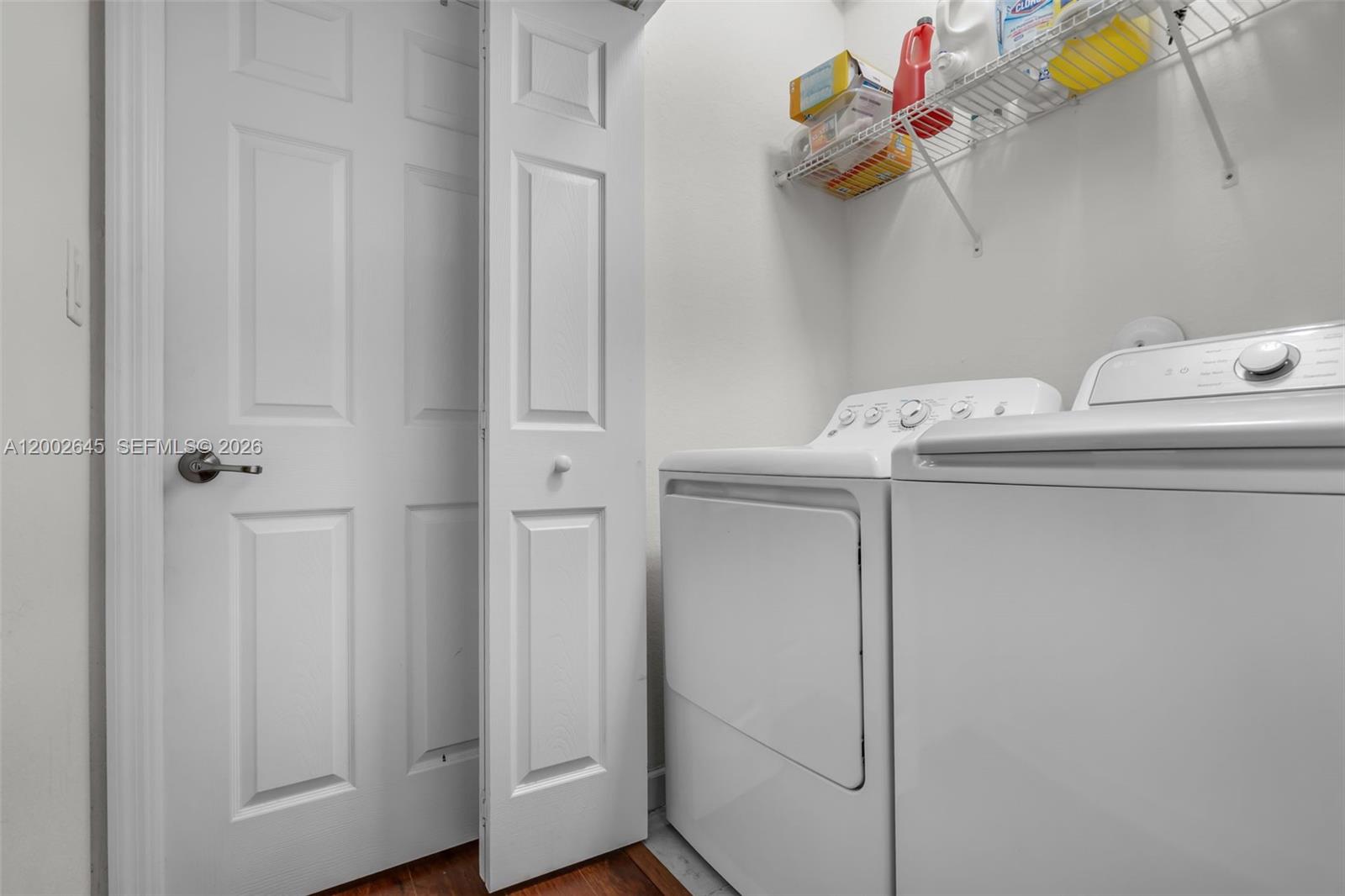 AQUABELLA SECTION ONE - Residential