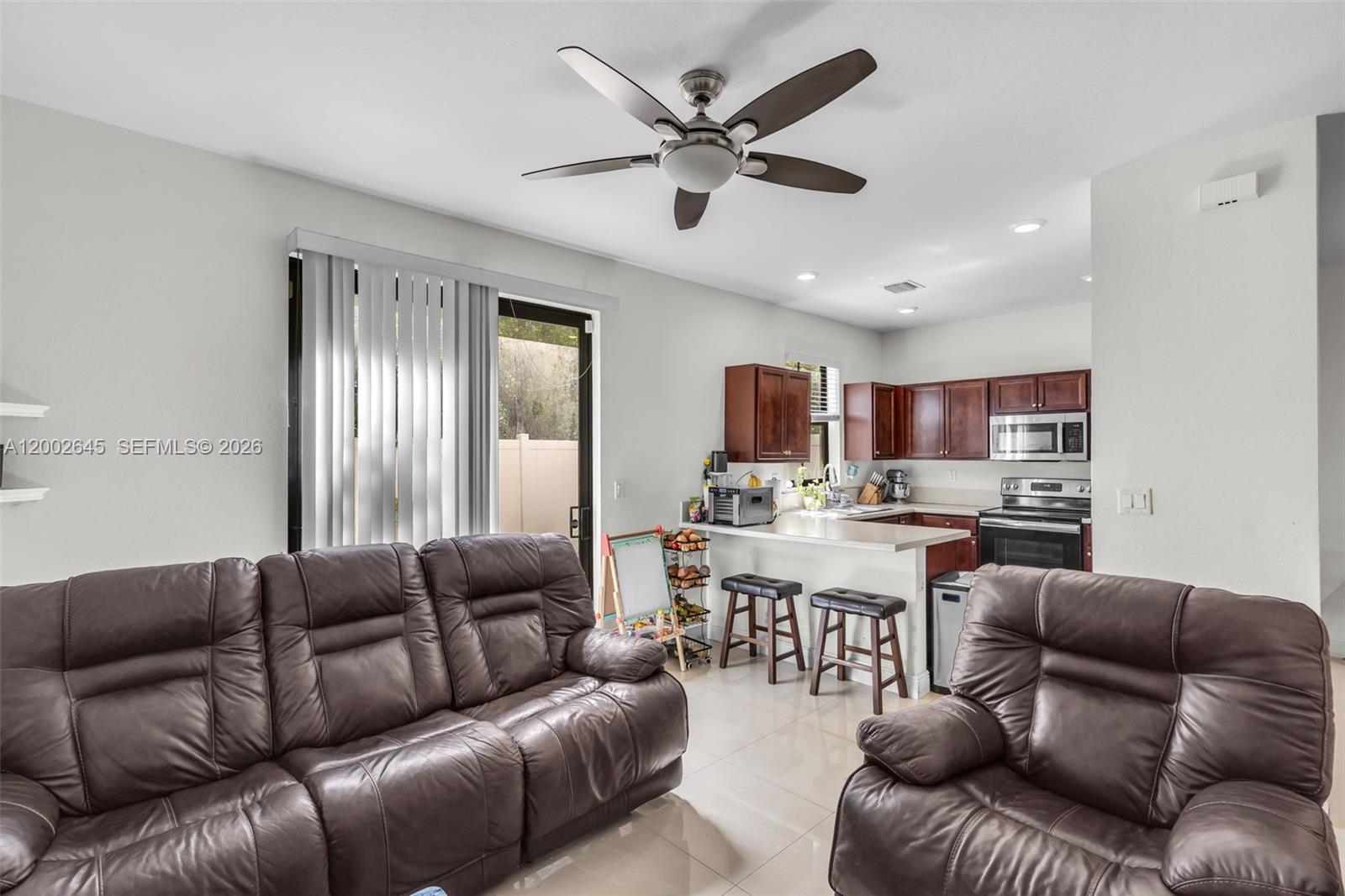 AQUABELLA SECTION ONE - Residential