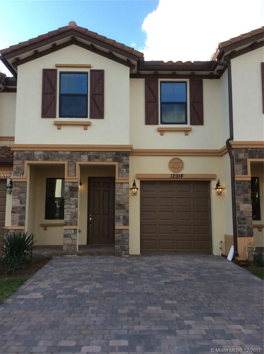Cambria Parc is Lennars new masterpiece community in Boyton Beach. These townhouses have amazing finishes, your clients are going to love it. Send offer with proof of income, credit score, background check amd ID