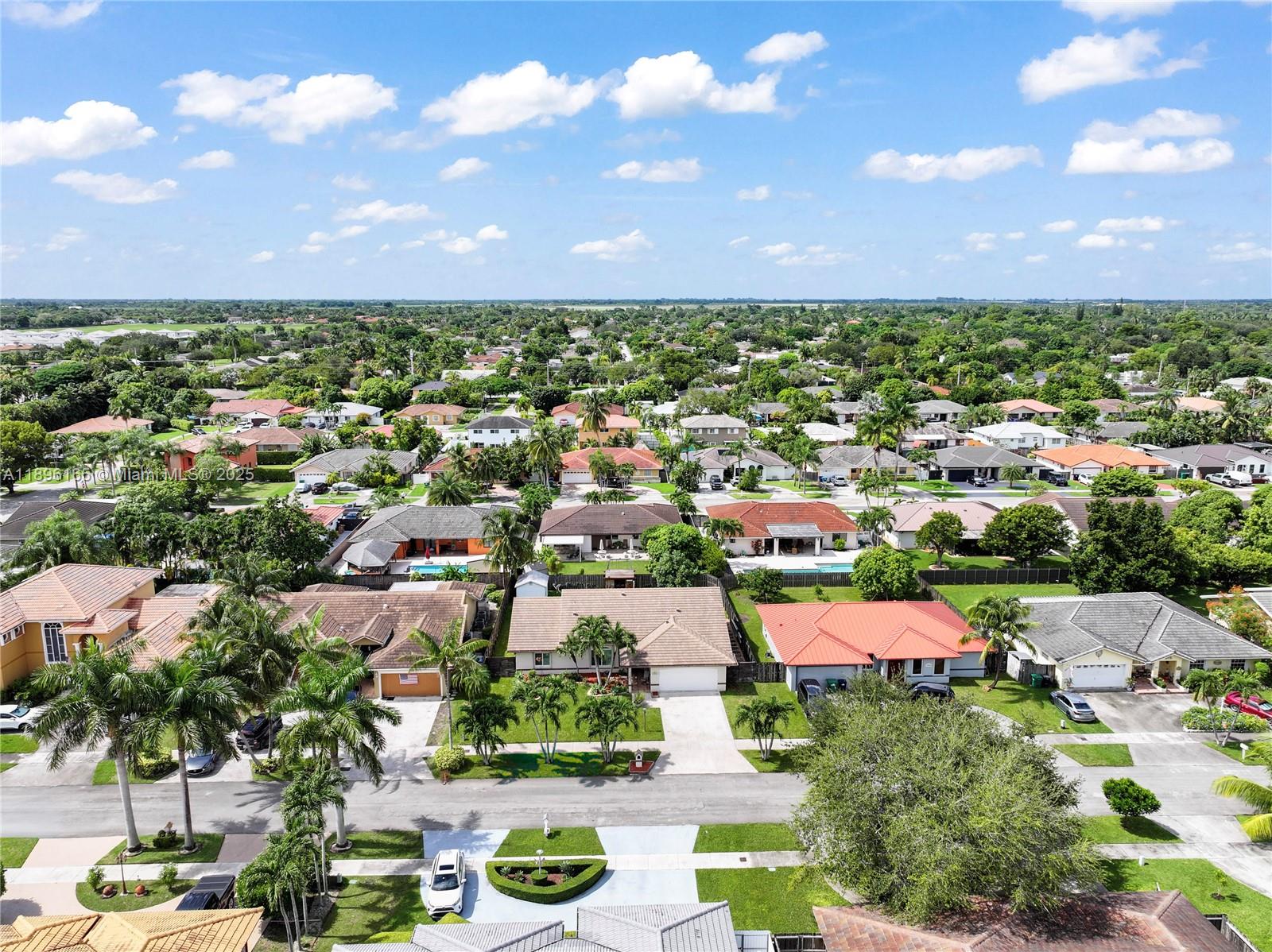 LANDING SOUTH - Residential