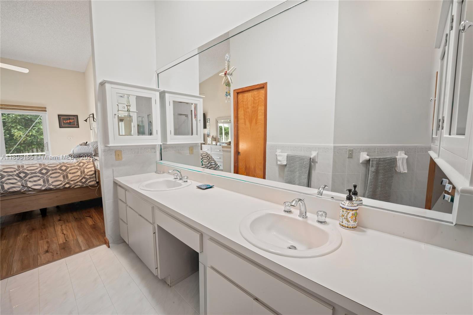LANDING SOUTH - Residential