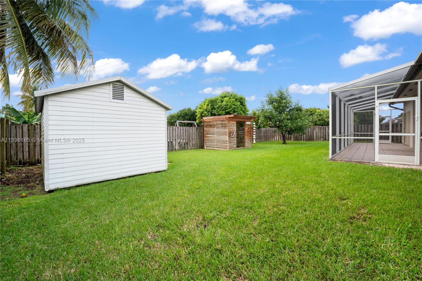 LANDING SOUTH - Residential