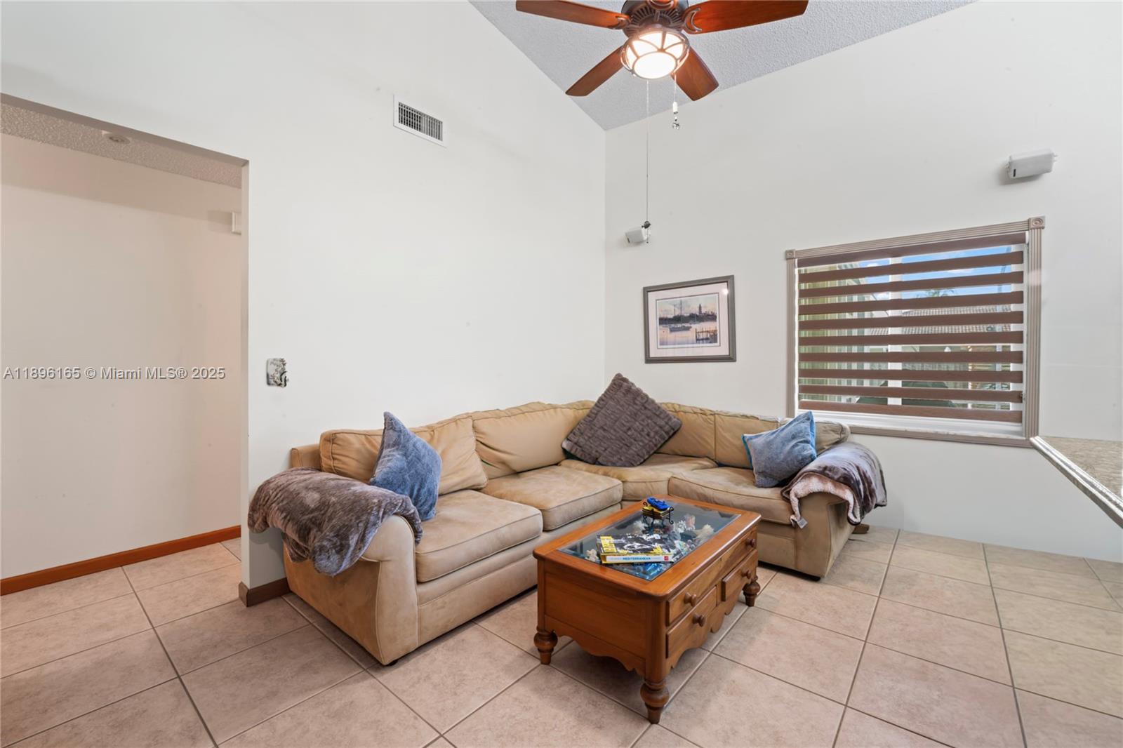 LANDING SOUTH - Residential