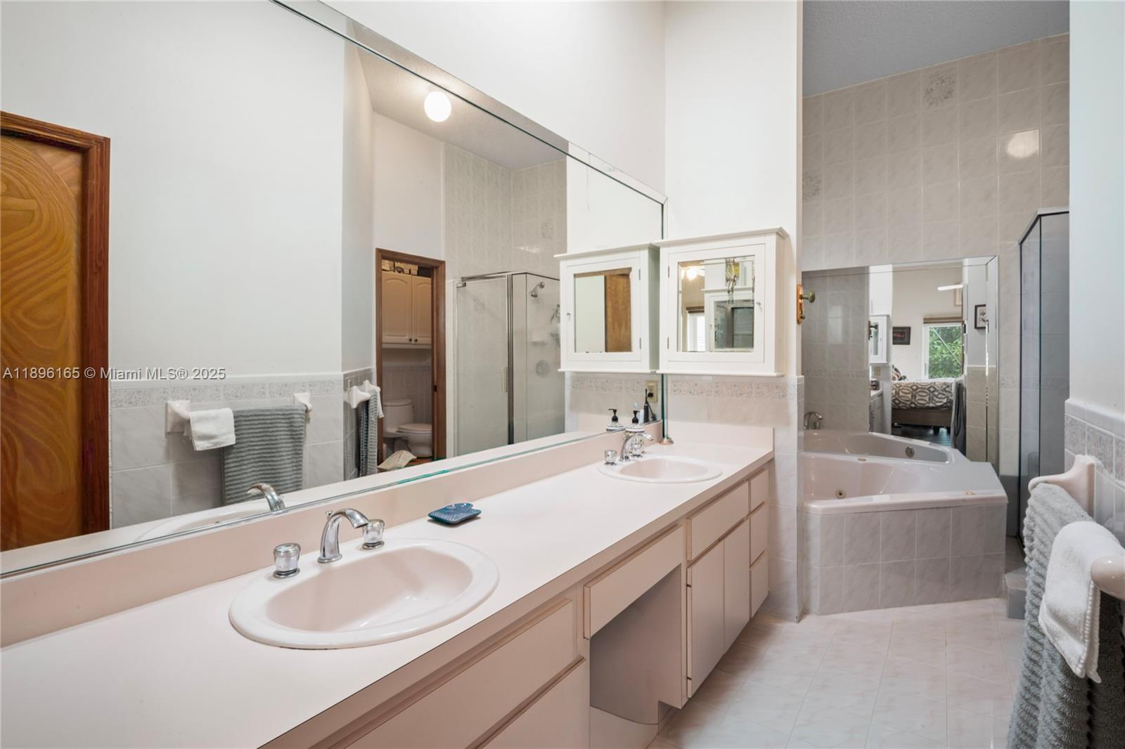 LANDING SOUTH - Residential