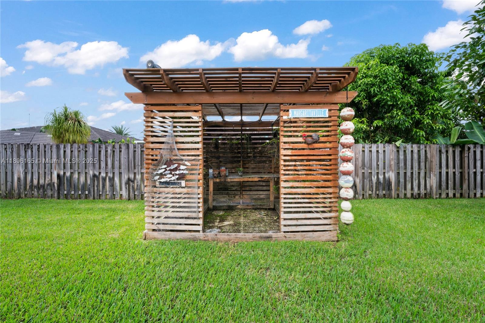 LANDING SOUTH - Residential