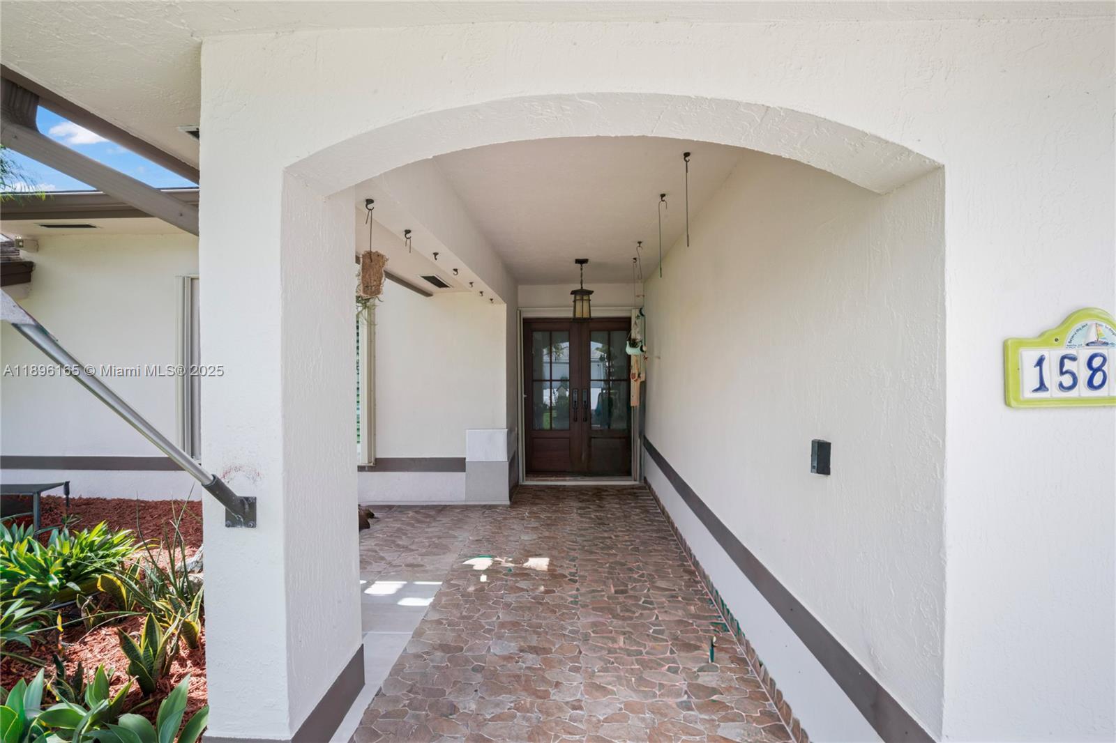 LANDING SOUTH - Residential