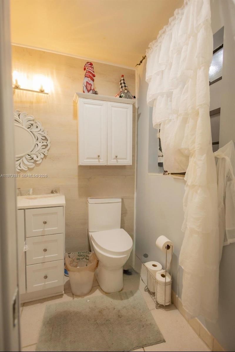 TRAILS OF EL RANCHO ACRES - Residential