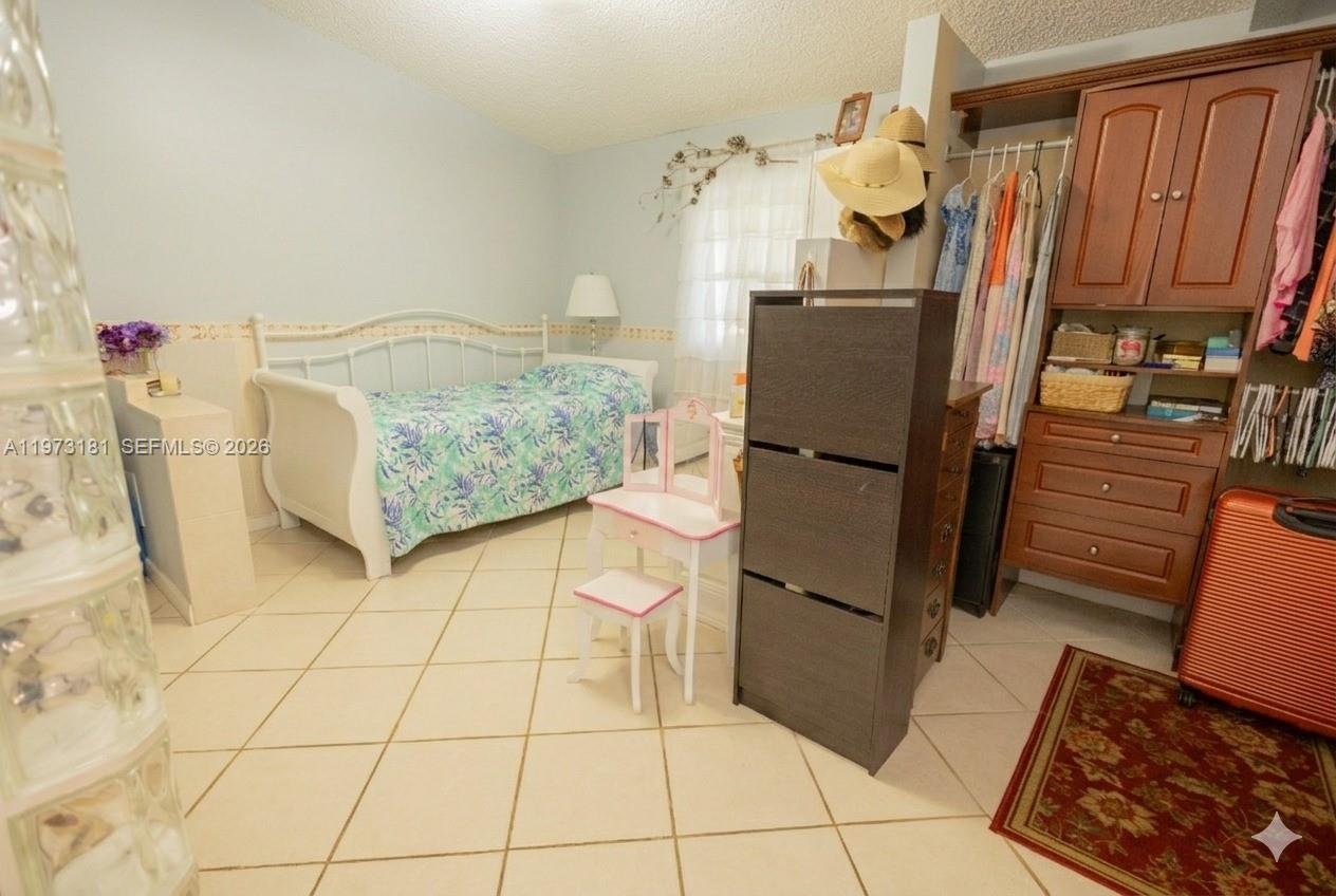 TRAILS OF EL RANCHO ACRES - Residential