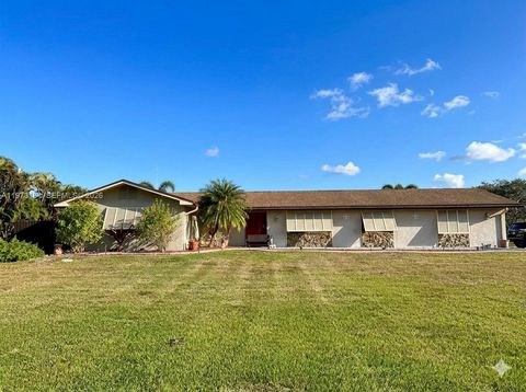 Photo of 4801 SW 202nd Ave, Southwest Ranches, FL 33332 (MLS # A11973181)