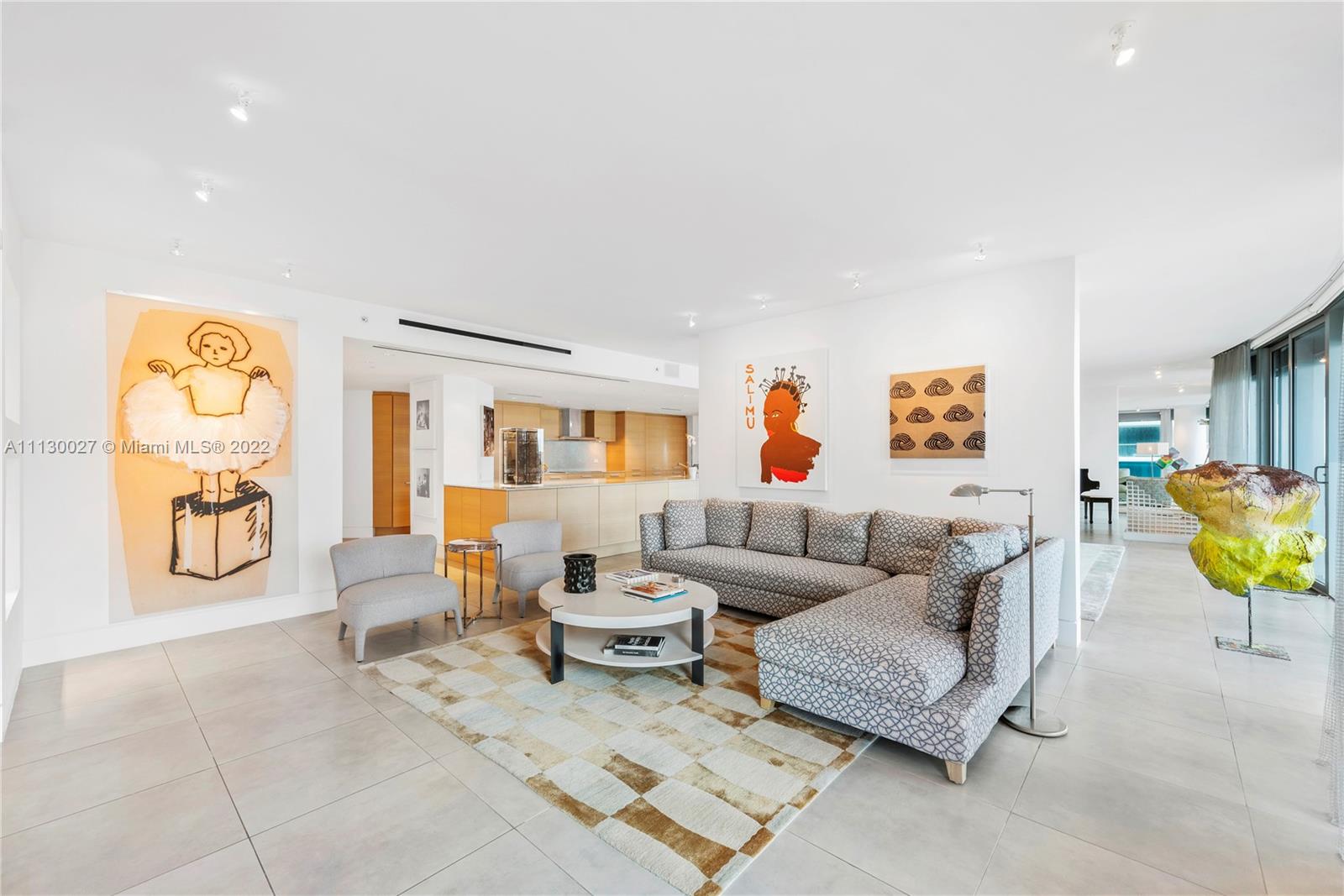 AZURE CONDO - Residential