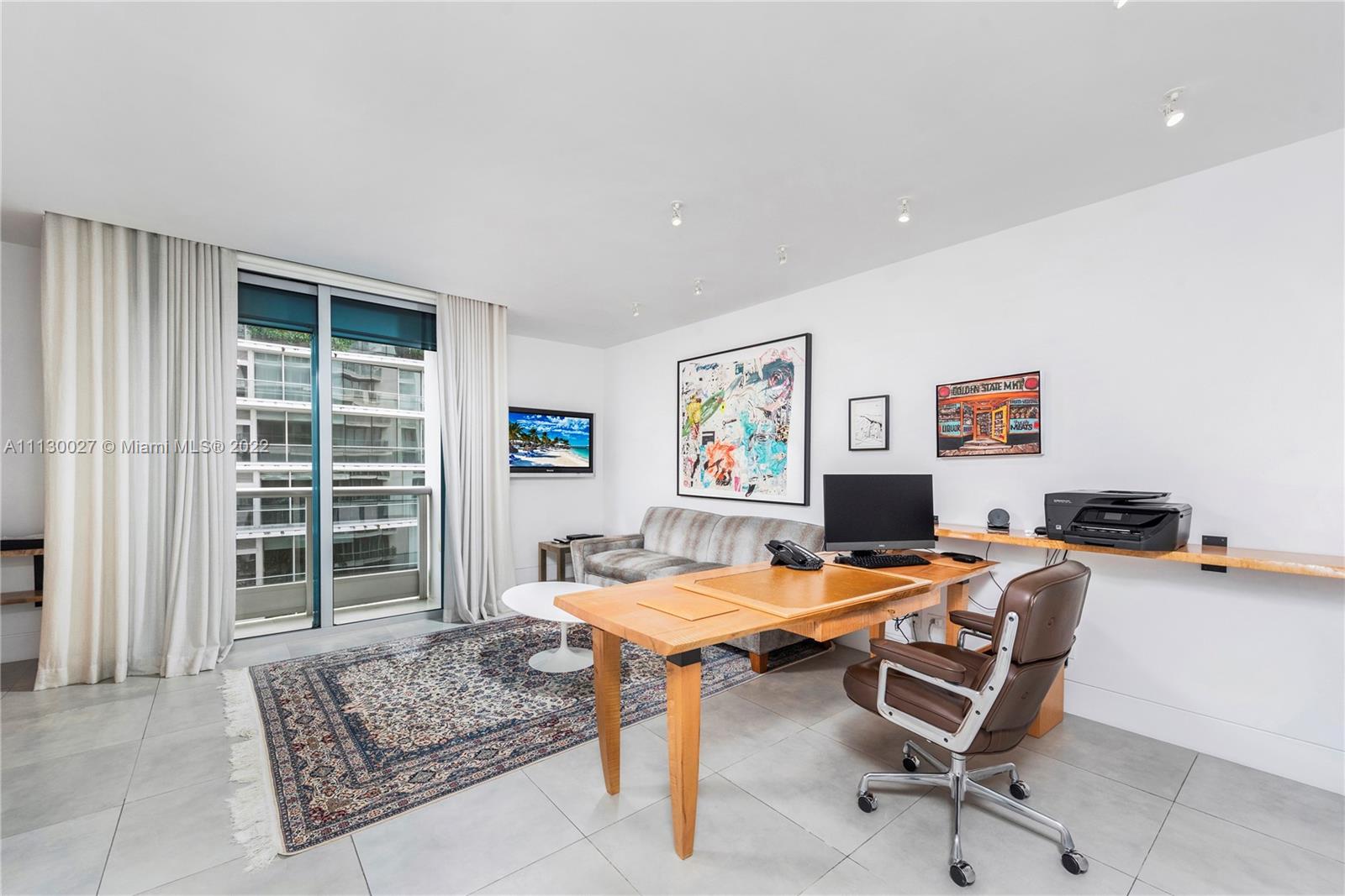 AZURE CONDO - Residential