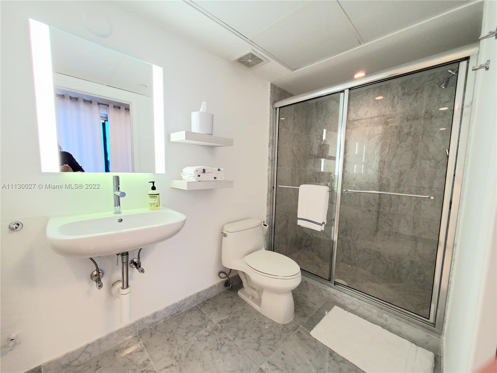 AZURE CONDO - Residential