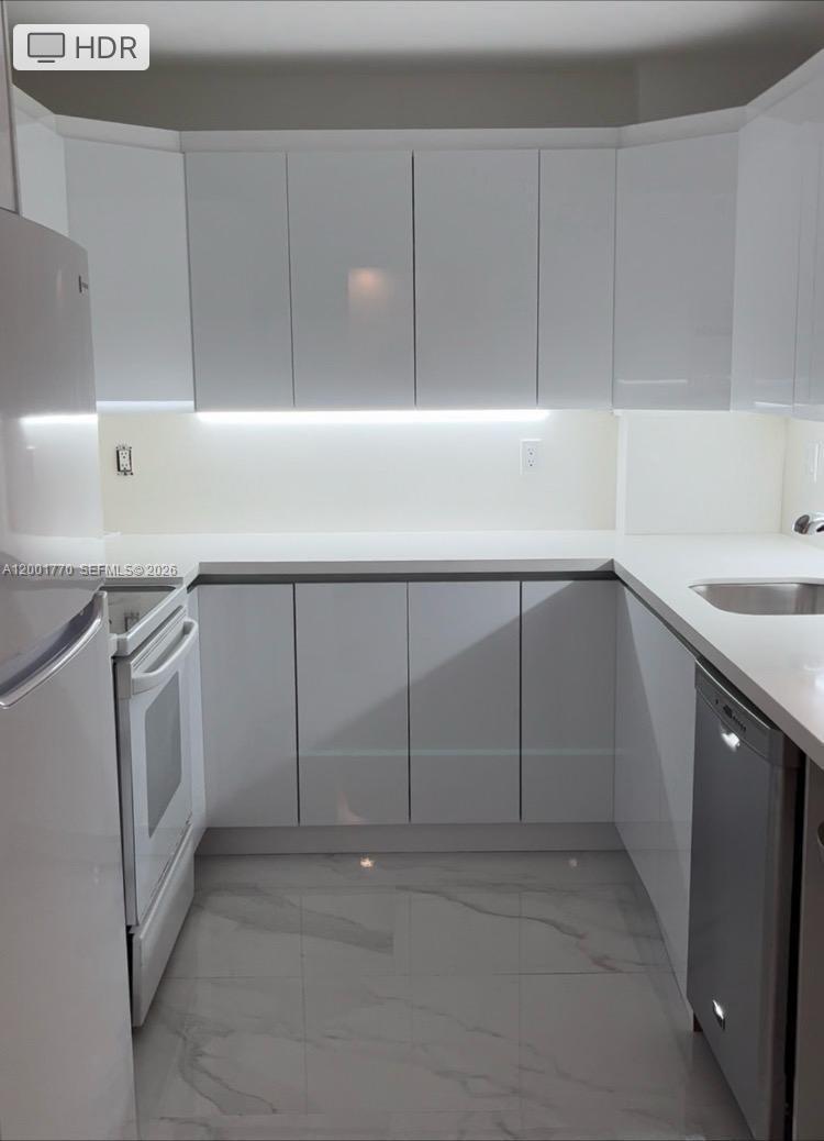 ARLEN HOUSE EAST CONDO - Residential Lease