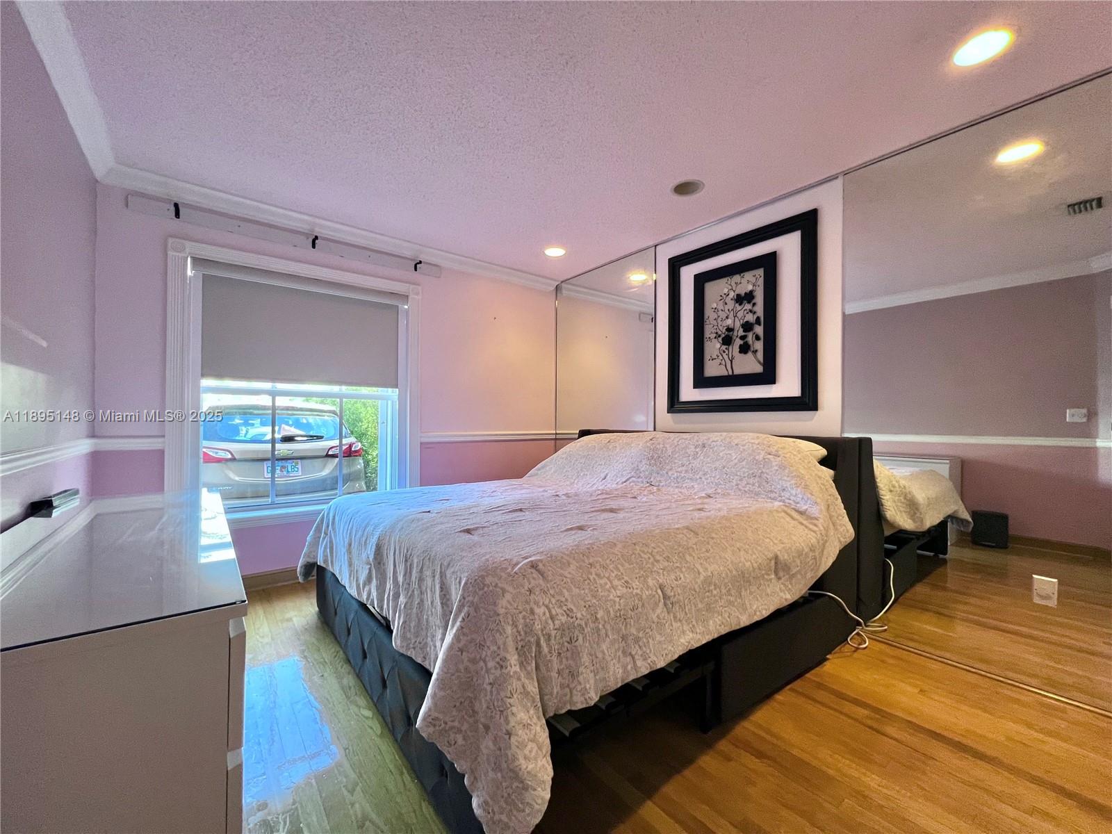 SHOMA HOMES AT KENDALL - Residential