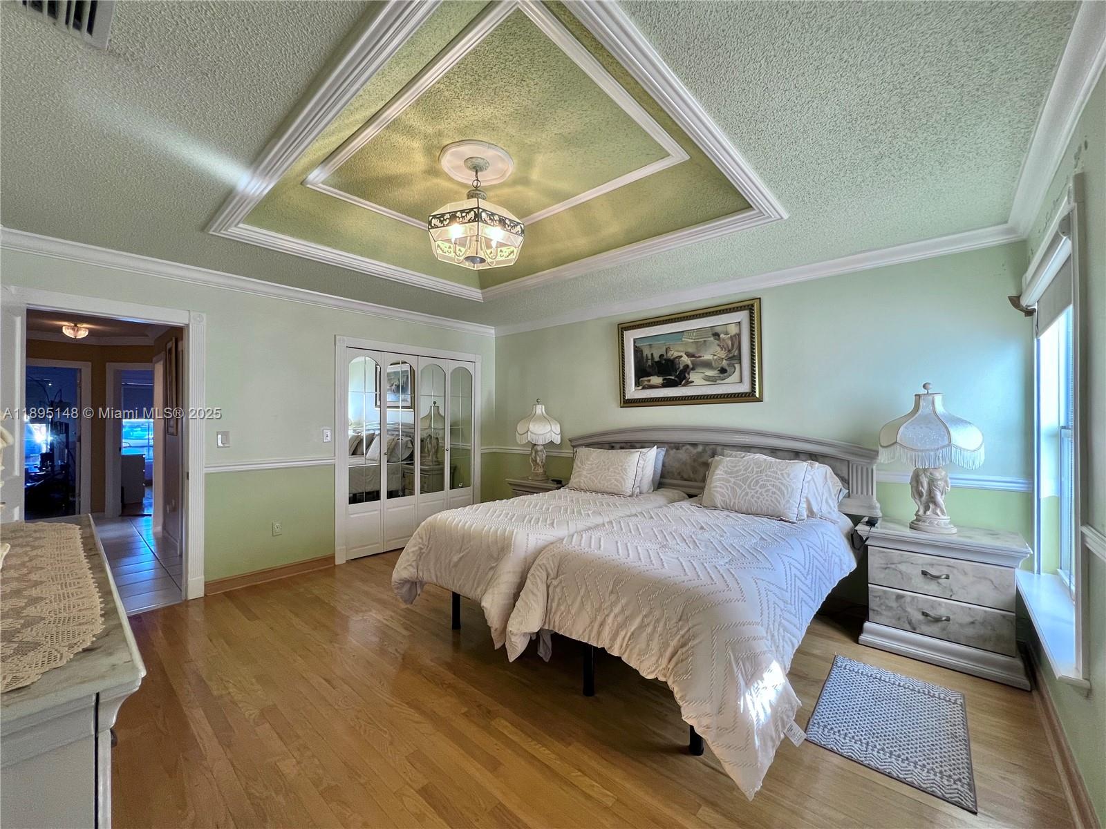 SHOMA HOMES AT KENDALL - Residential