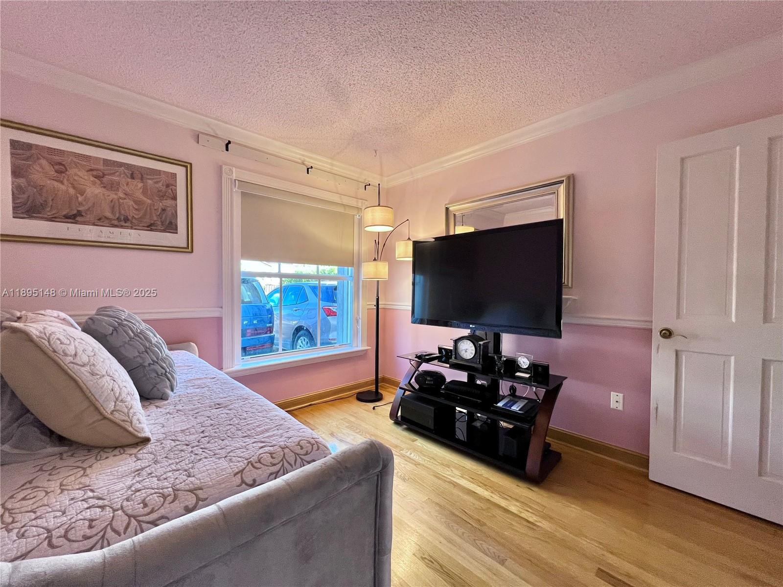 SHOMA HOMES AT KENDALL - Residential