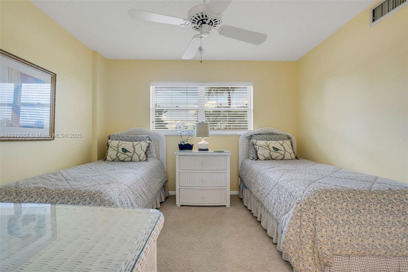 STARLITE CONDO - Residential