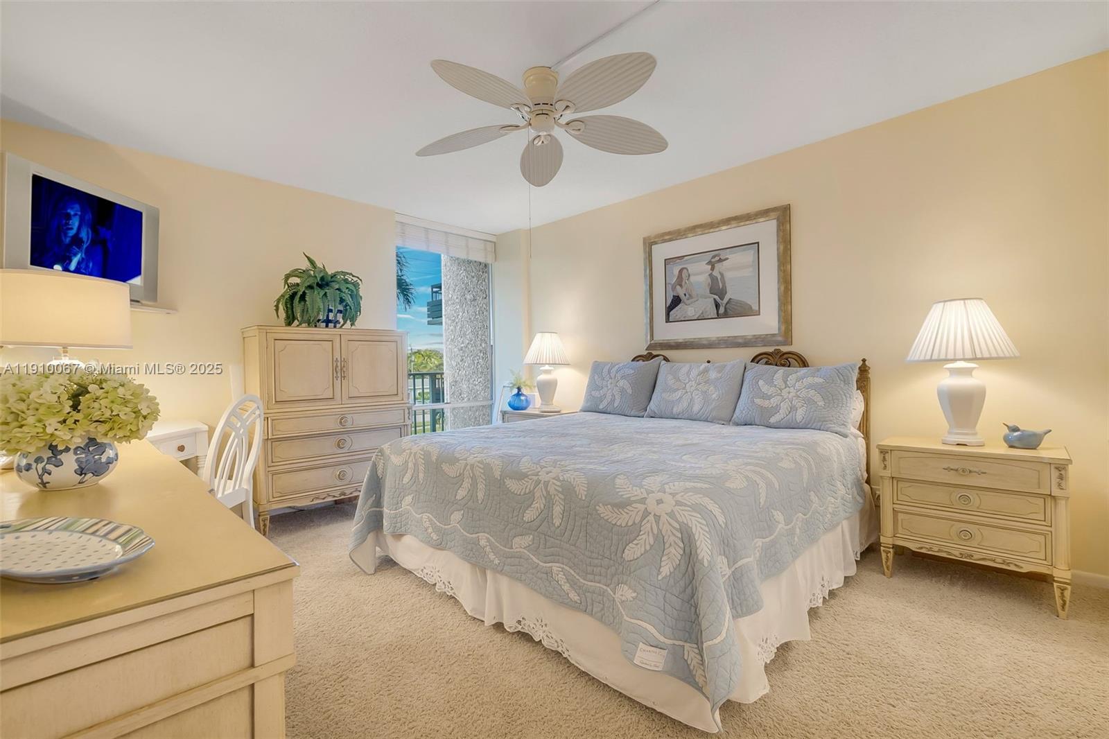 STARLITE CONDO - Residential