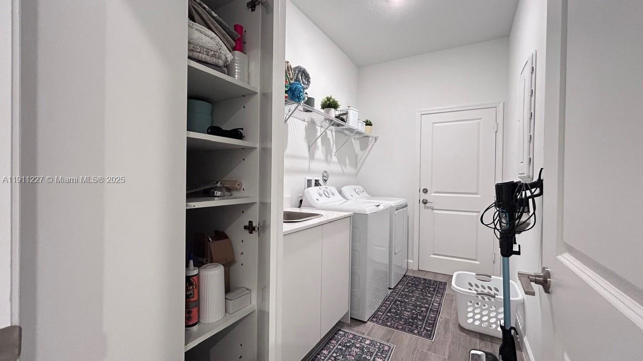 ARDEN PUD POD I NORTH - Residential Lease