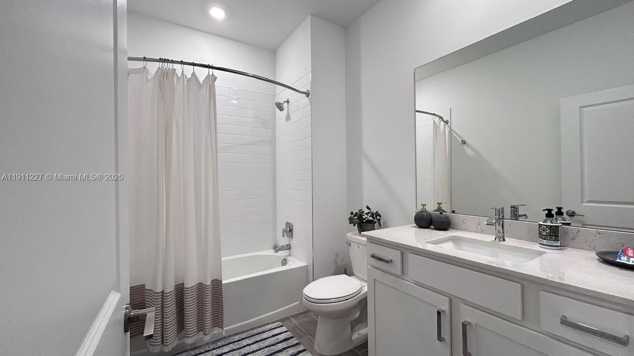 ARDEN PUD POD I NORTH - Residential Lease